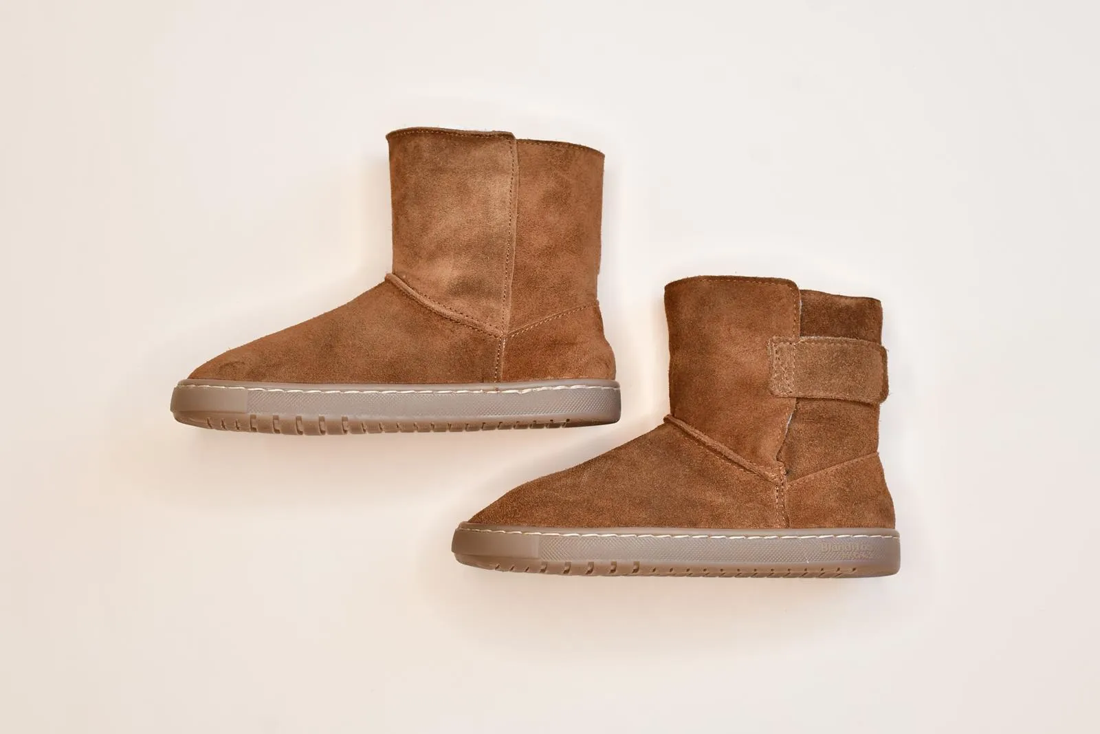Botita Barefoot Blanditos Hielo Cuero